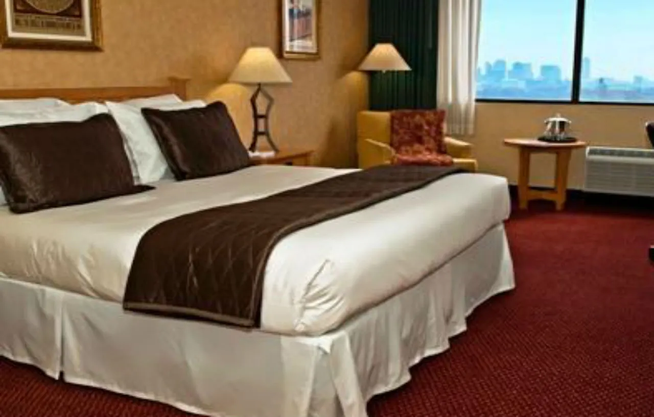 Millennium Maxwell House Nashville 3*,